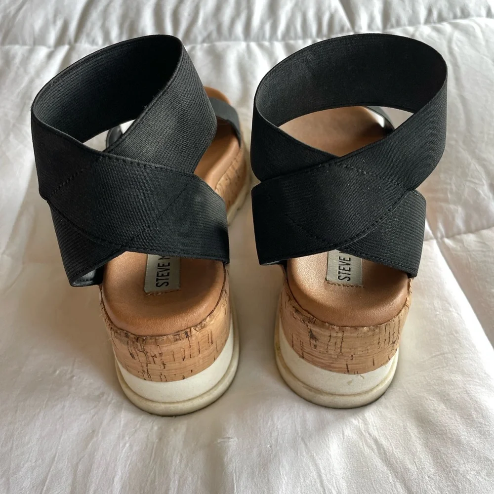 Steve Madden Black and Tan Platform Sandals - Picture 4 of 7